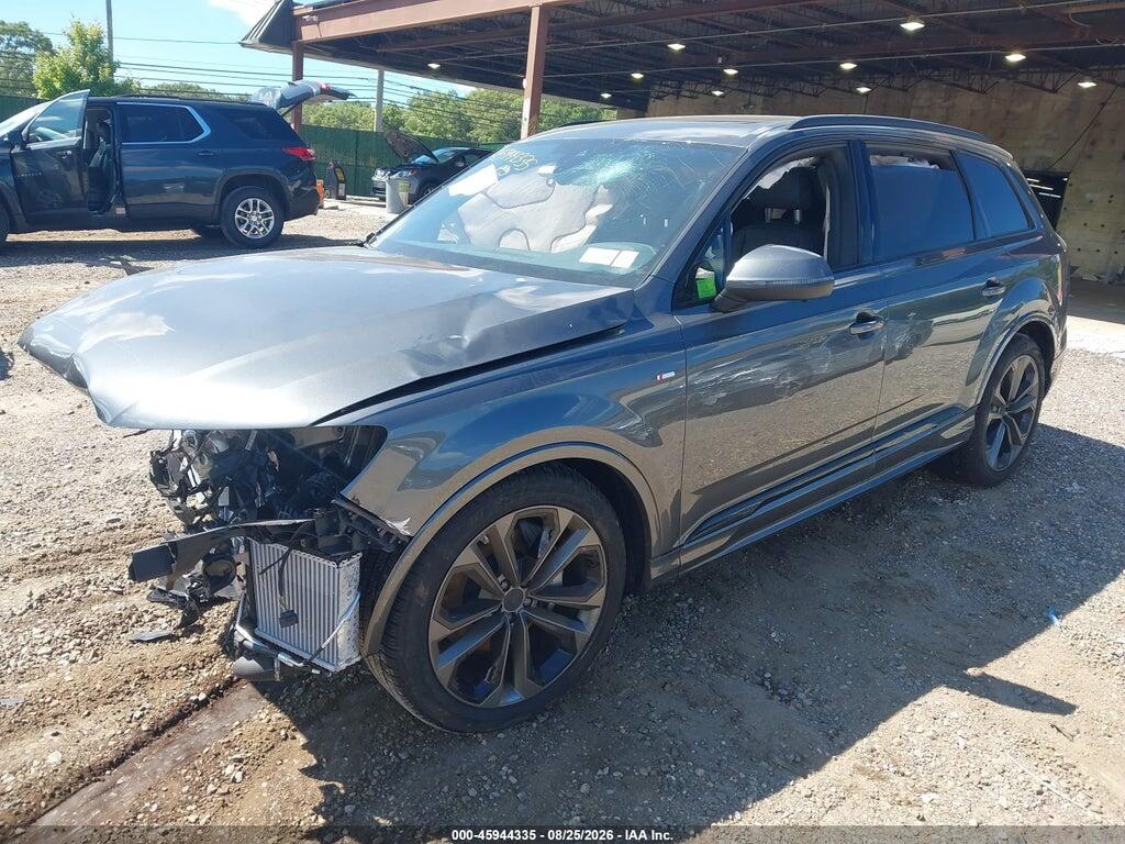 WA1MVBF72TD011978 2026 AUDI Q7 photo no. 2