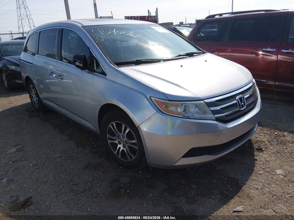 2011 HONDA ODYSSEY 5FNRL5H62BB028360