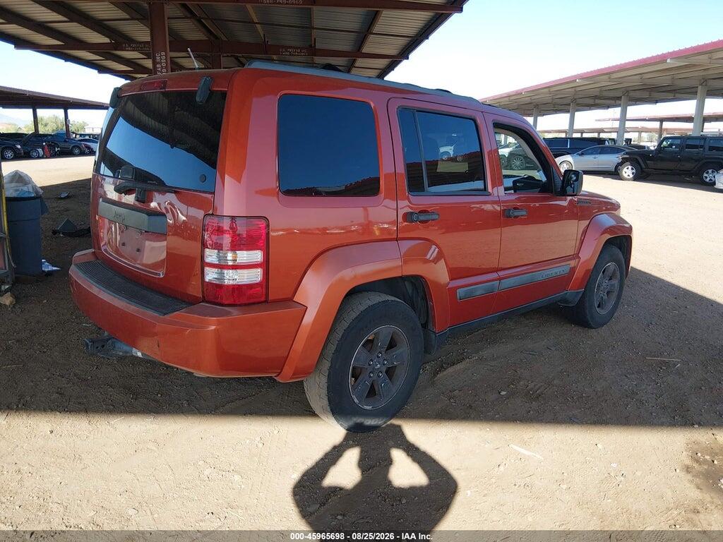 1J8GP28K89W520719 2009 JEEP LIBERTY photo no. 4