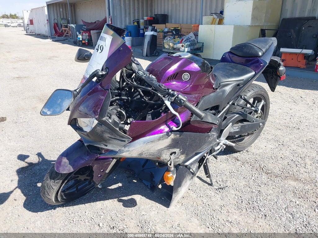 MH3RH18Y4PK010899 2023 YAMAHA YZFR3 photo no. 2