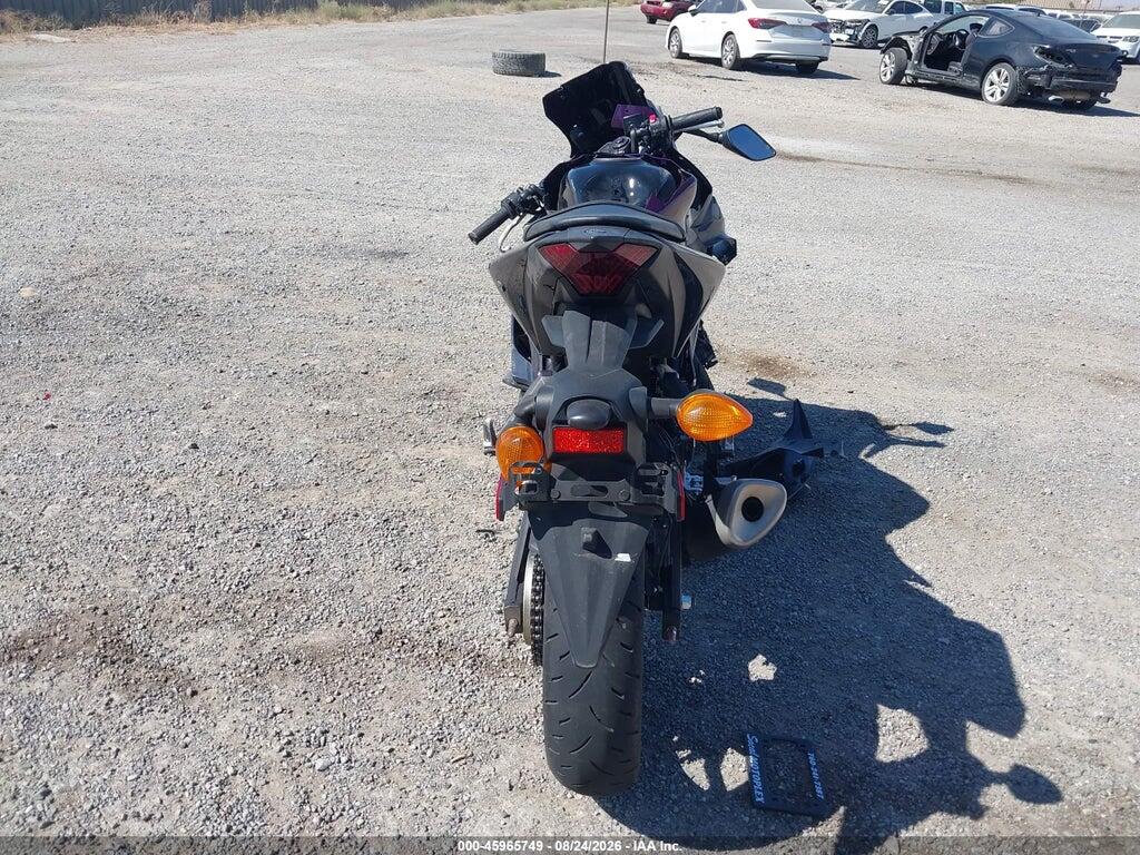 MH3RH18Y4PK010899 2023 YAMAHA YZFR3 photo no. 6