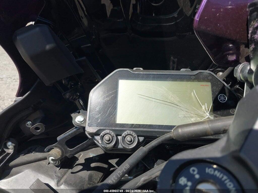 MH3RH18Y4PK010899 2023 YAMAHA YZFR3 photo no. 7