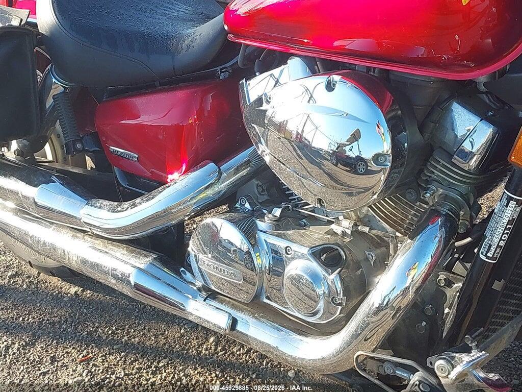 JH2RC5002BK701200 2011 HONDA VT750 photo no. 8