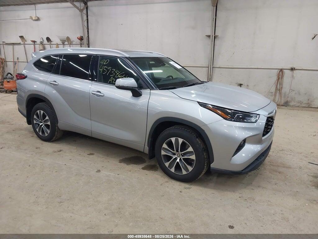 2022 TOYOTA HIGHLANDER 5TDGZRBH9NS216414
