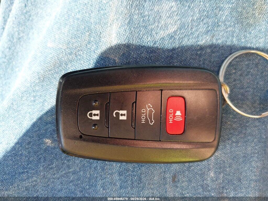 JTMB6RFV4ND527103 2022 TOYOTA RAV4 HYBRID photo no. 11