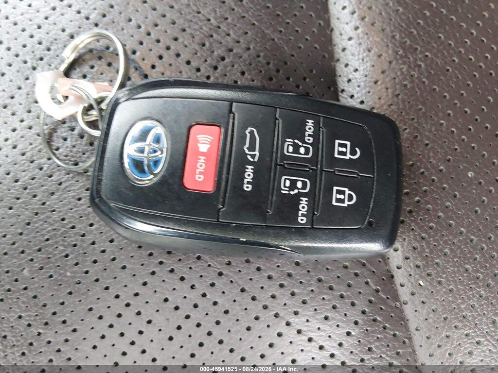 5TDESKFC5NS056209 2022 TOYOTA SIENNA photo no. 11