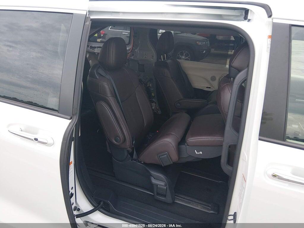 5TDESKFC5NS056209 2022 TOYOTA SIENNA photo no. 8