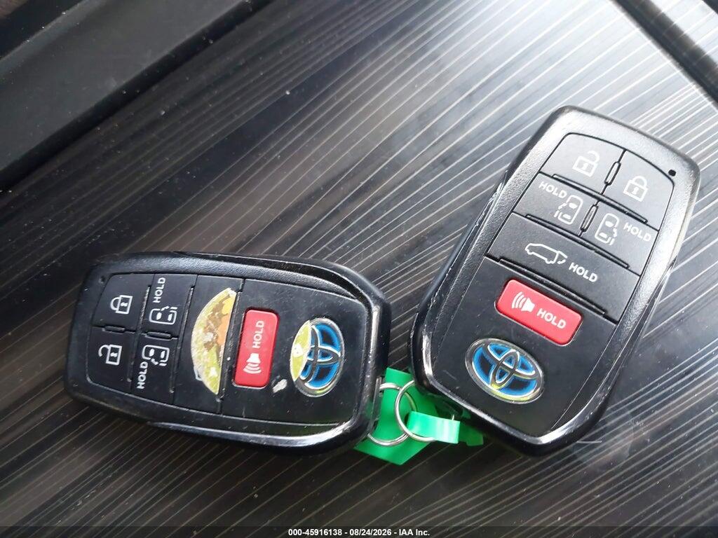 5TDESKFC7NS055109 2022 TOYOTA SIENNA photo no. 11