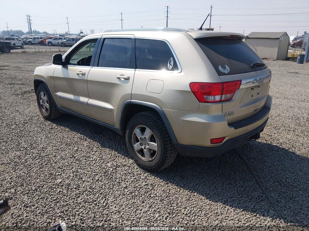 1J4RR4GG3BC582694 2011 JEEP GRAND CHEROKEE photo no. 3