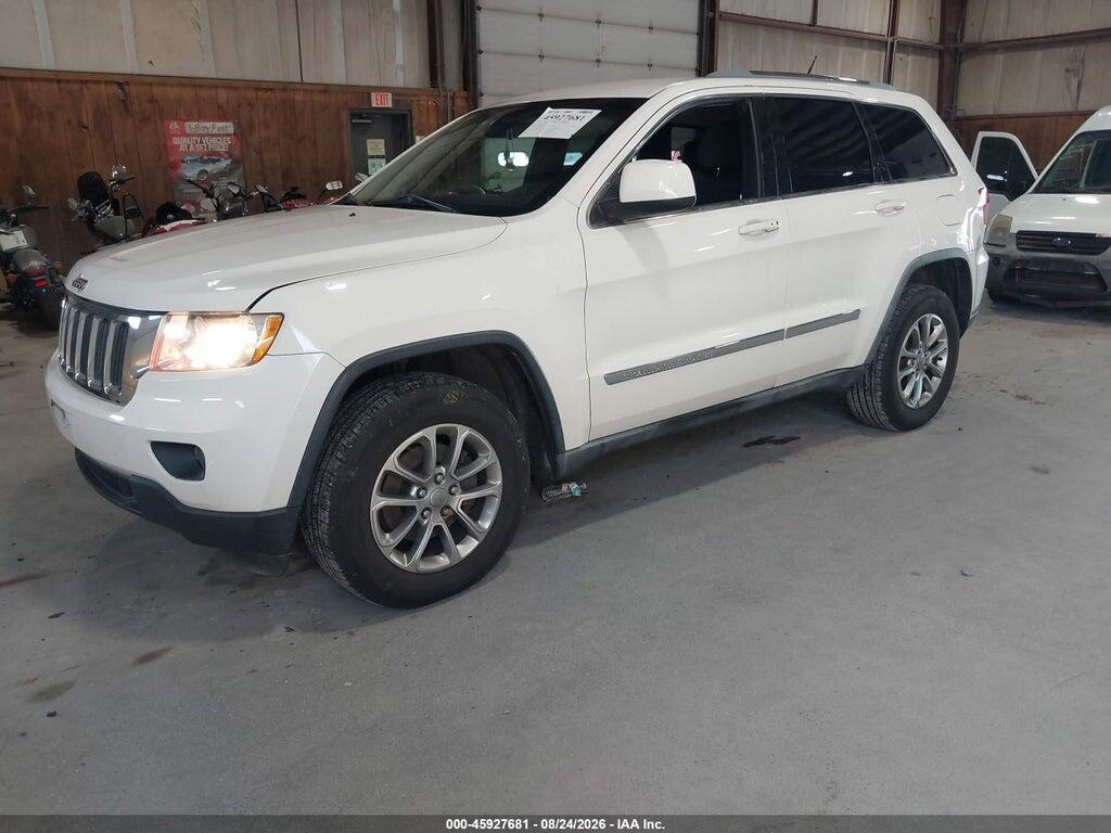 1J4RR4GGXBC553564 2011 JEEP GRAND CHEROKEE photo no. 2