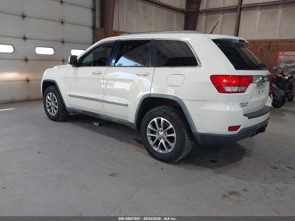 1J4RR4GGXBC553564 2011 JEEP GRAND CHEROKEE photo no. 3