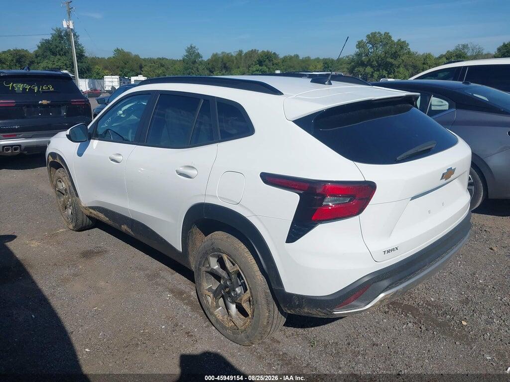 KL77LHEP0TC030982 2026 CHEVROLET TRAX photo no. 3