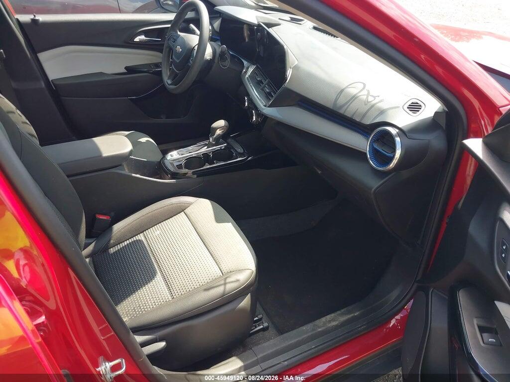 KL77LHEP8TC064409 2026 CHEVROLET TRAX photo no. 5