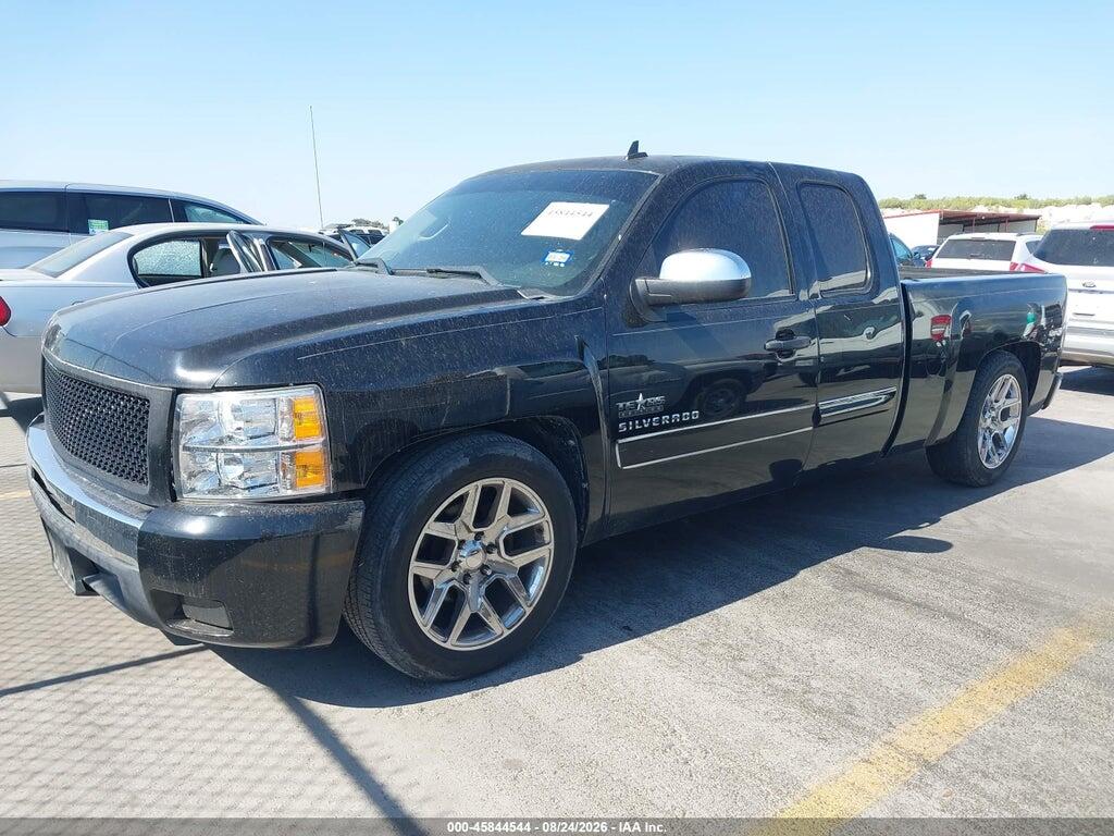 1GCSCSE01AZ233595 2010 CHEVROLET SILVERADO 1500 photo no. 2