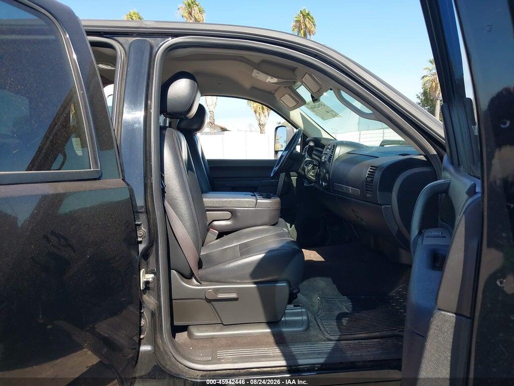 1GC4KXB63AF124140 2010 CHEVROLET SILVERADO 2500HD photo no. 4