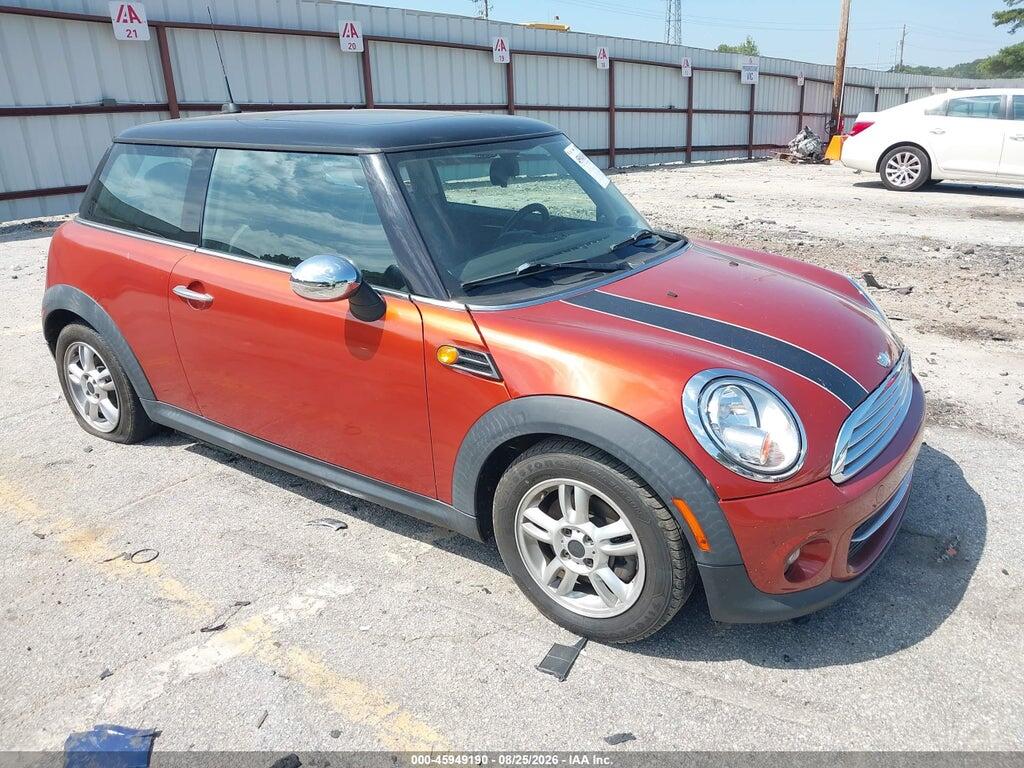 2011 MINI COOPER WMWSU3C58BT096724