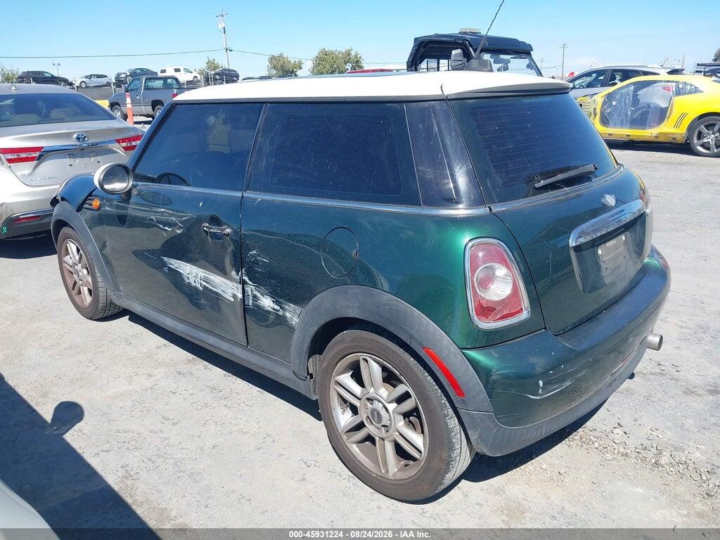 WMWSU3C5XBT091525 2011 MINI COOPER photo no. 3