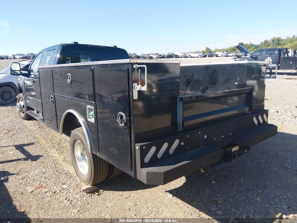 1FD8W3HT2TEC33625 2026 FORD F-350 CHASSIS photo no. 3
