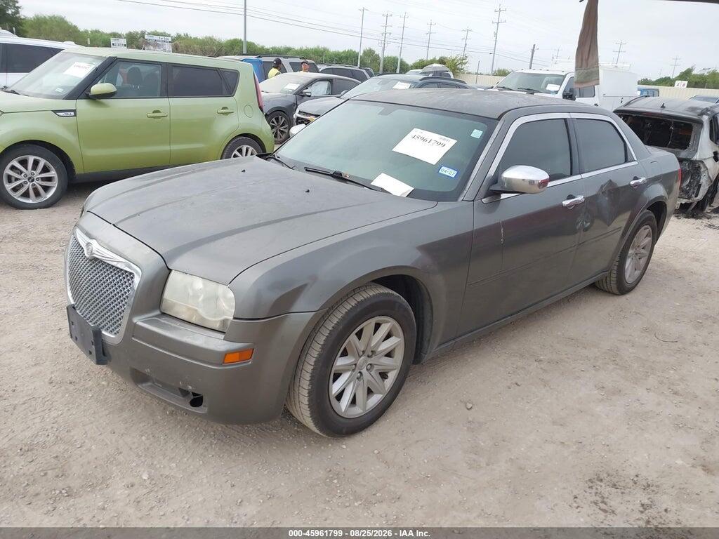 2C3KA43R28H123768 2008 CHRYSLER 300 photo no. 2
