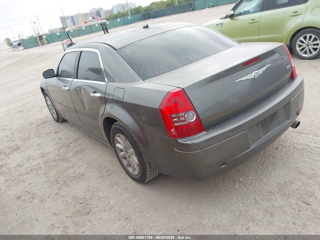2C3KA43R28H123768 2008 CHRYSLER 300 photo no. 3