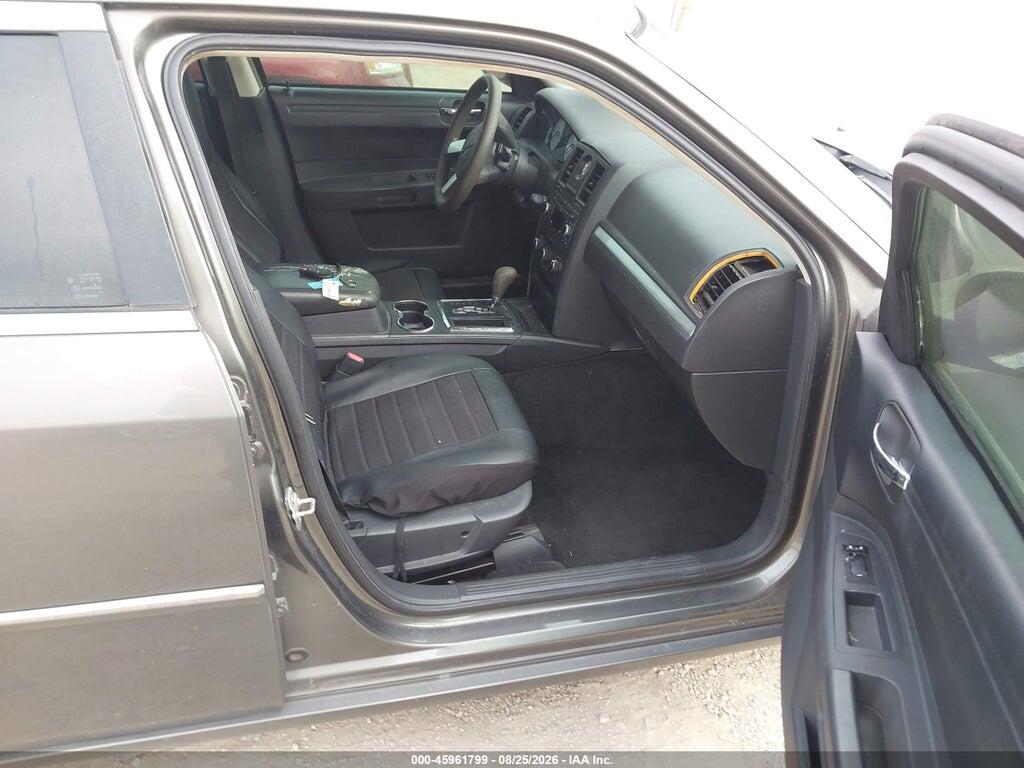 2C3KA43R28H123768 2008 CHRYSLER 300 photo no. 5