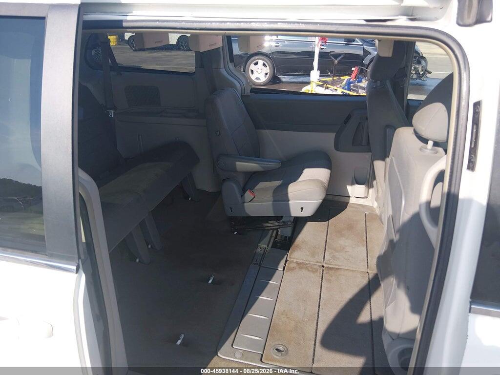 2A8HR54P28R121197 2008 CHRYSLER TOWN & COUNTRY photo no. 8