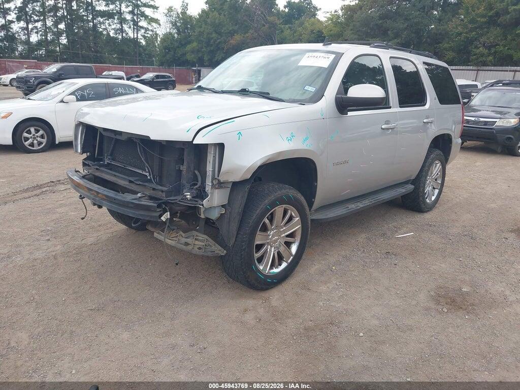 1GNUKBE08AR232561 2010 CHEVROLET TAHOE photo no. 2