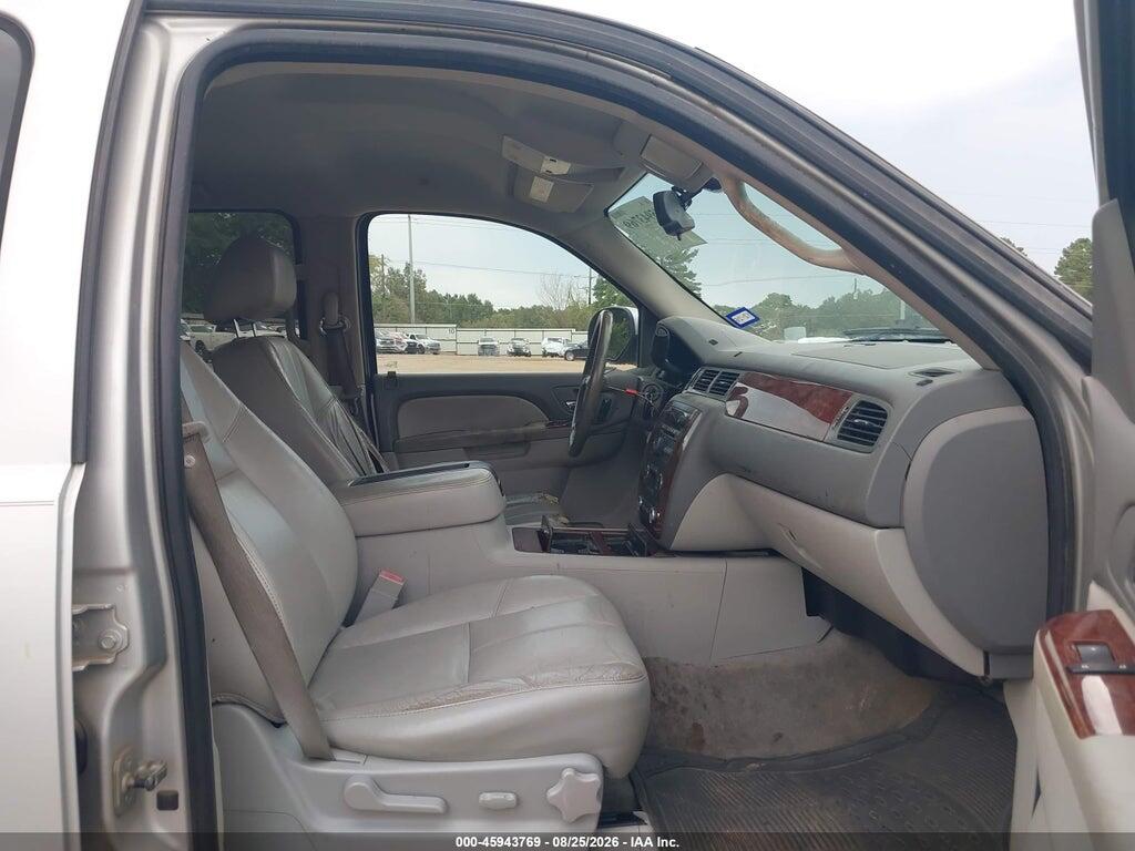1GNUKBE08AR232561 2010 CHEVROLET TAHOE photo no. 5