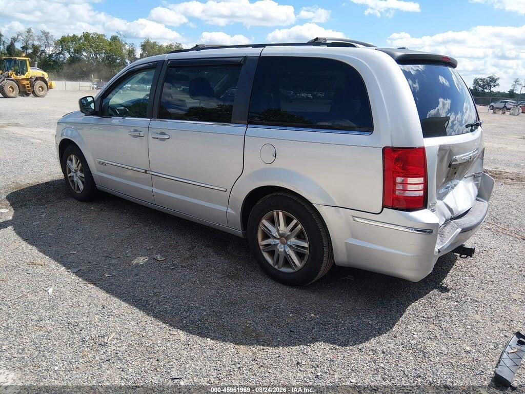 2A4RR5DX2AR290387 2010 CHRYSLER TOWN & COUNTRY photo no. 3