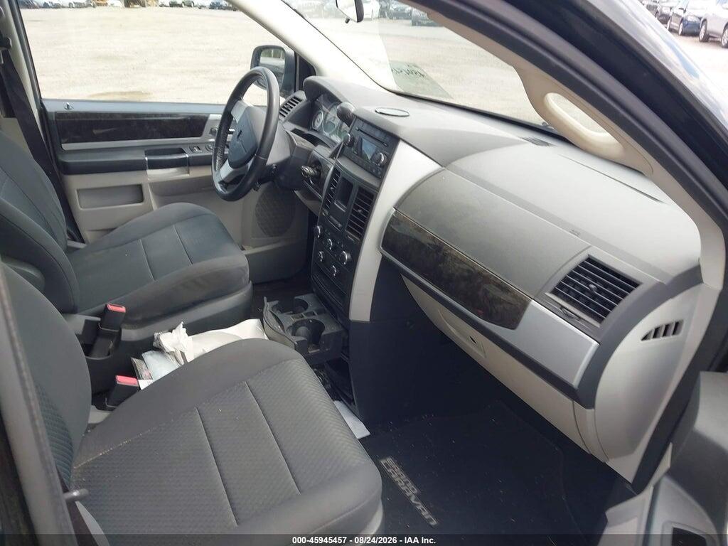 2D4RN5D16AR367732 2010 DODGE GRAND CARAVAN photo no. 5