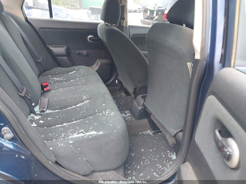 3N1BC1AP3BL447240 2011 NISSAN VERSA photo no. 8