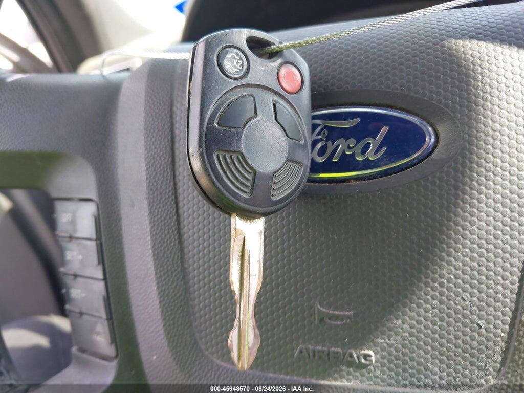 1FMCU0EG3AKC95975 2010 FORD ESCAPE photo no. 11