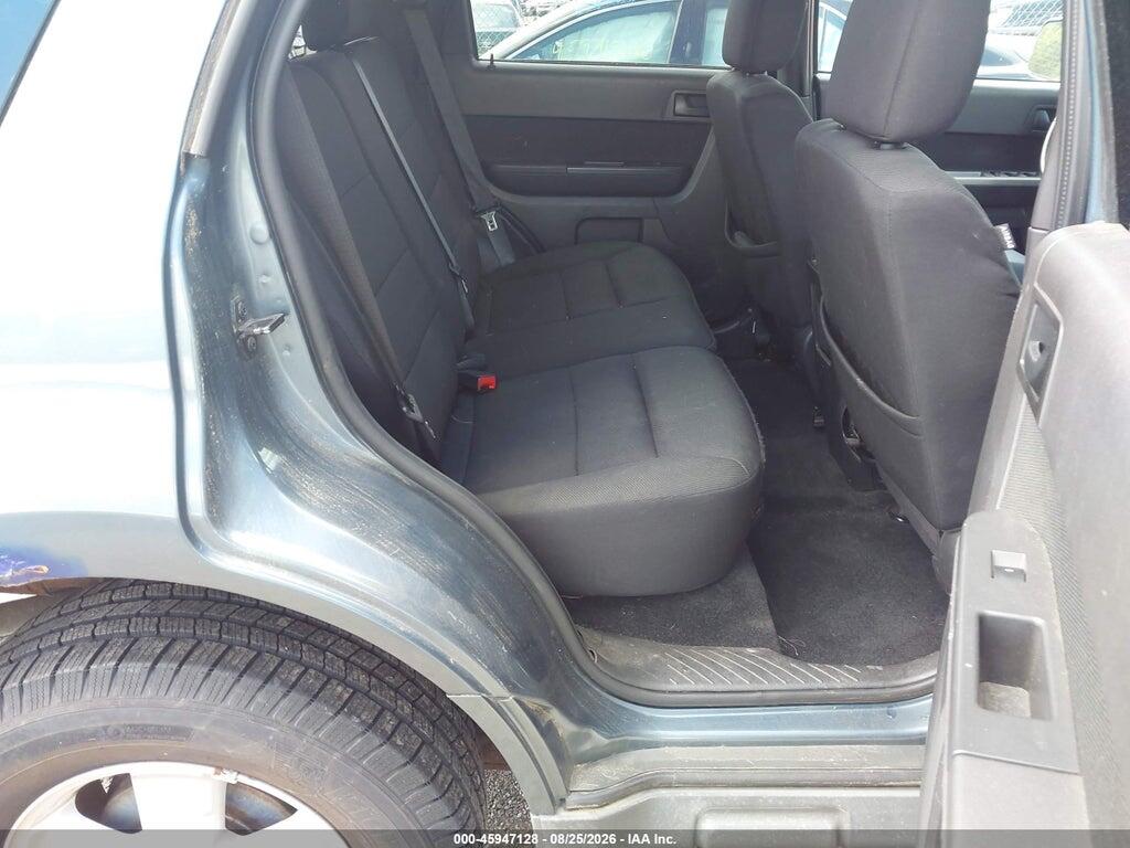1FMCU0D77AKA03052 2010 FORD ESCAPE photo no. 8