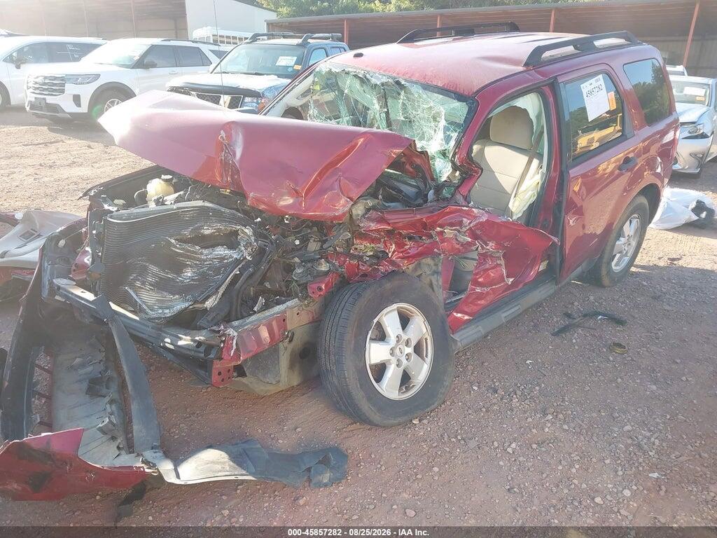 1FMCU0D71AKC81896 2010 FORD ESCAPE photo no. 2