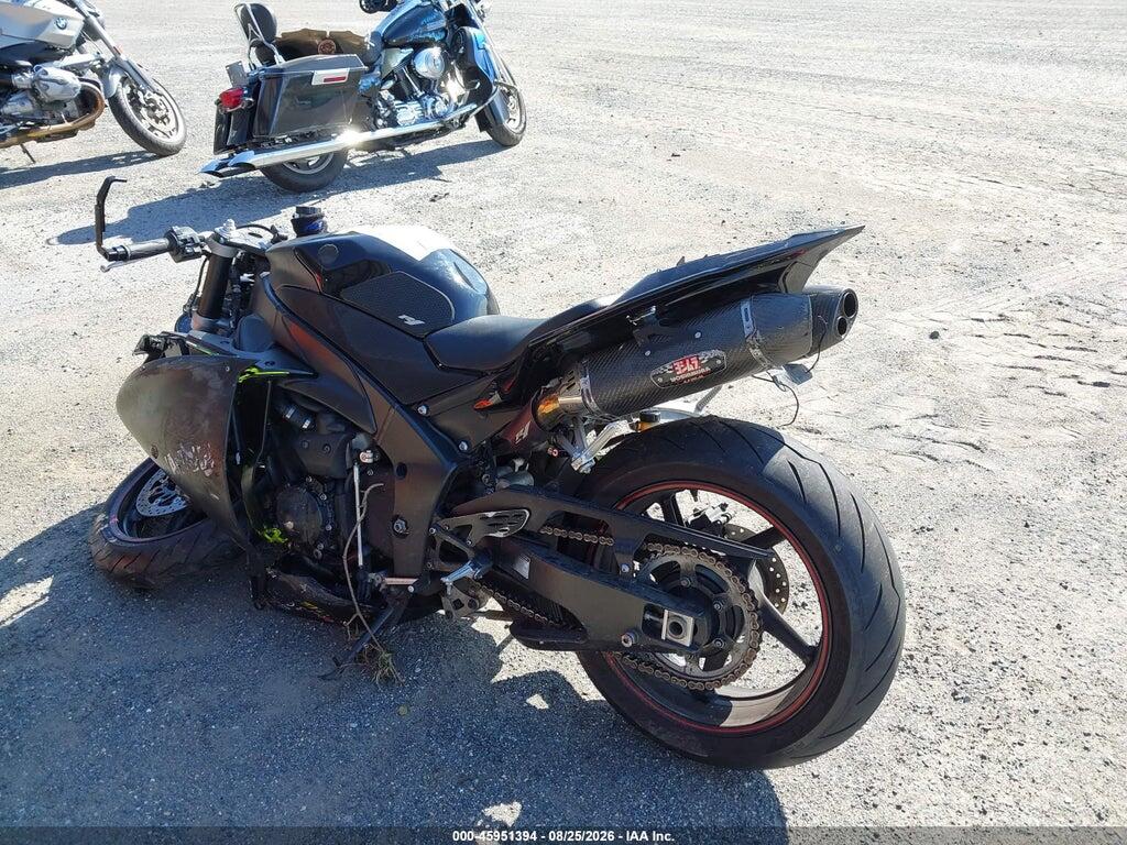 JYARN23E09A001213 2009 YAMAHA YZFR1 photo no. 3
