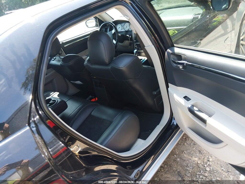 2C3LA73W06H386687 2006 CHRYSLER 300C photo no. 8