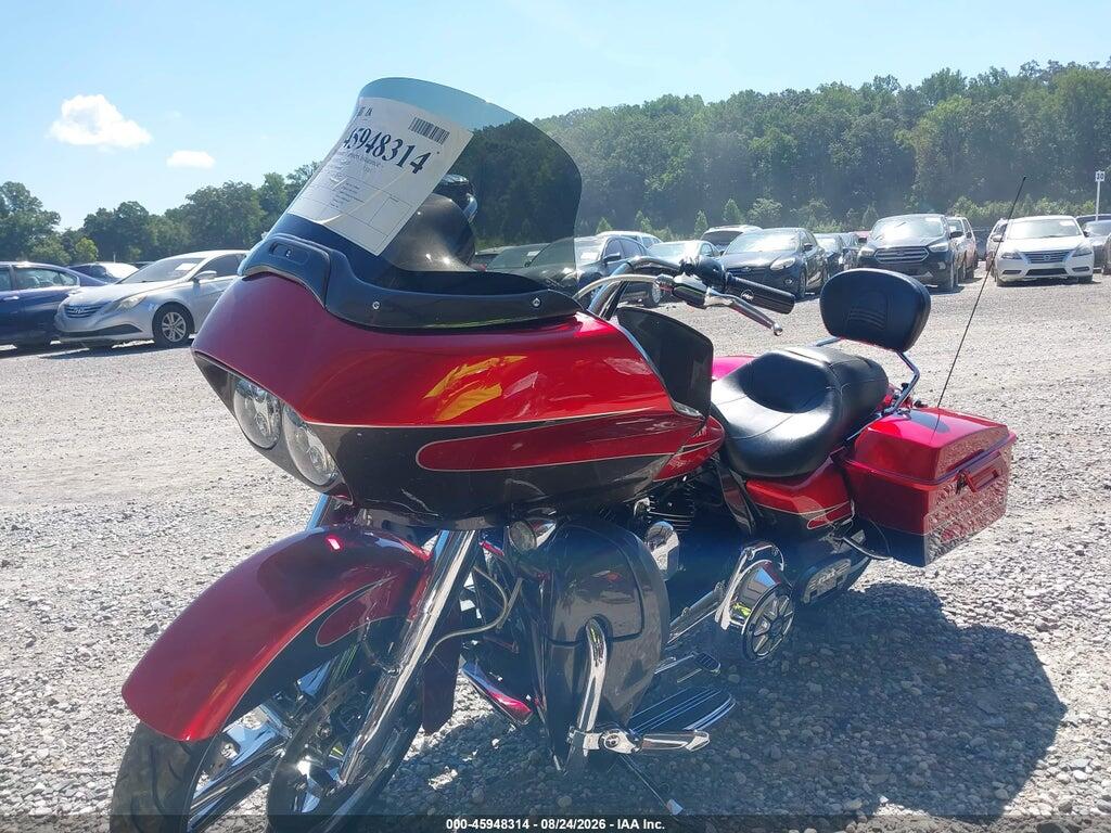 1HD1KH411AB616892 2010 HARLEY-DAVIDSON FLTRX photo no. 2