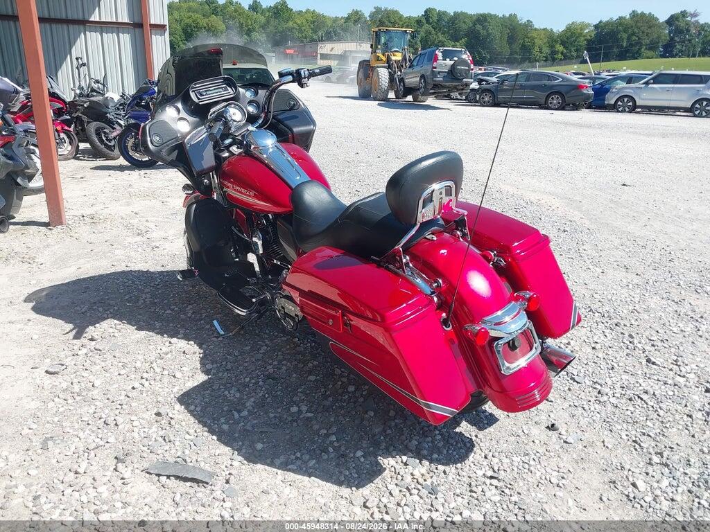 1HD1KH411AB616892 2010 HARLEY-DAVIDSON FLTRX photo no. 3