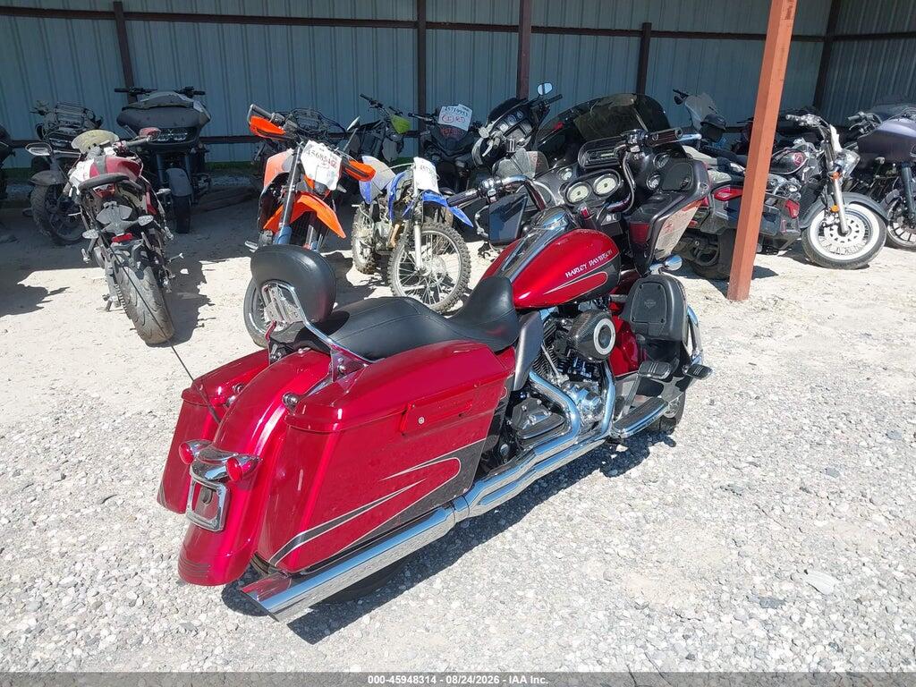 1HD1KH411AB616892 2010 HARLEY-DAVIDSON FLTRX photo no. 4
