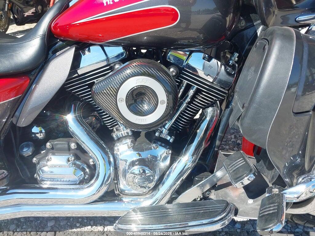 1HD1KH411AB616892 2010 HARLEY-DAVIDSON FLTRX photo no. 8