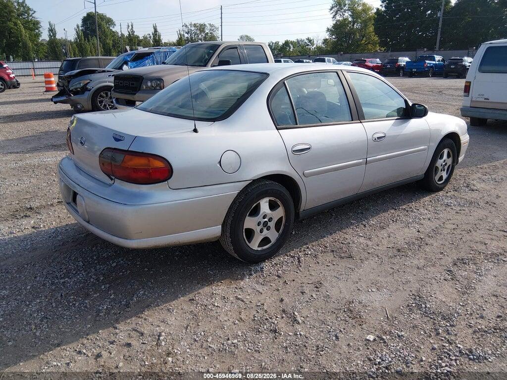 1G1ND52F84M607635 2004 CHEVROLET CLASSIC photo no. 4