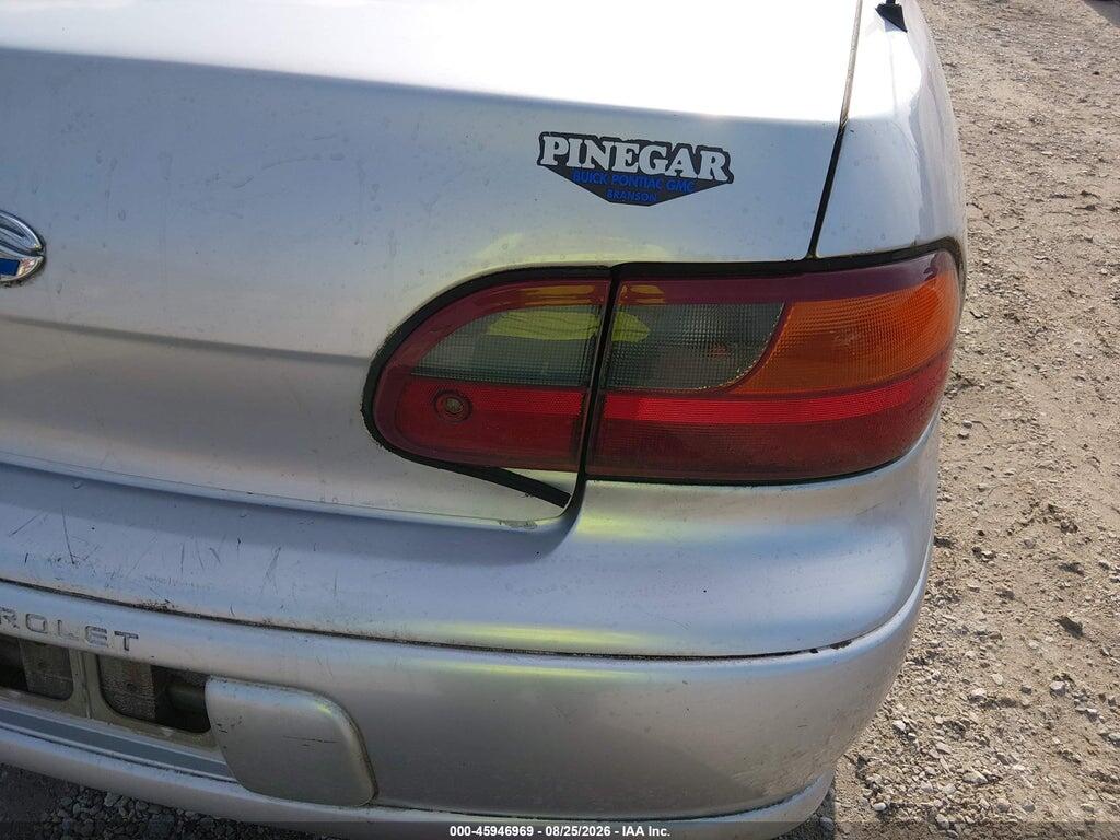1G1ND52F84M607635 2004 CHEVROLET CLASSIC photo no. 6