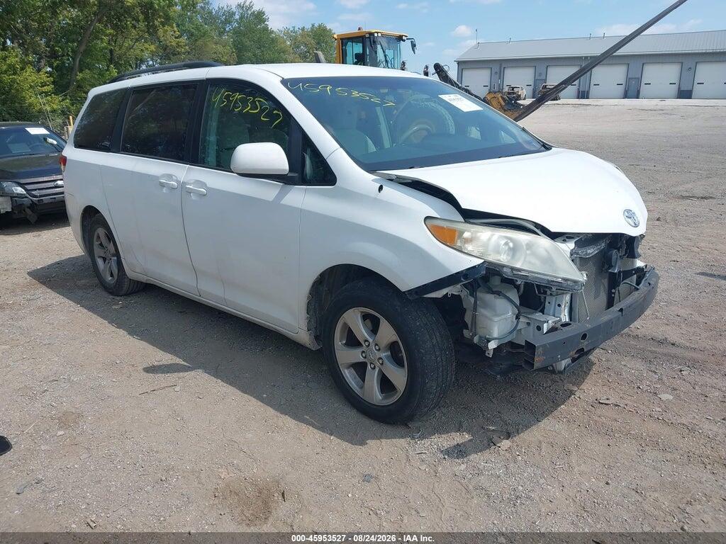 2011 TOYOTA SIENNA 5TDKK3DC2BS073184