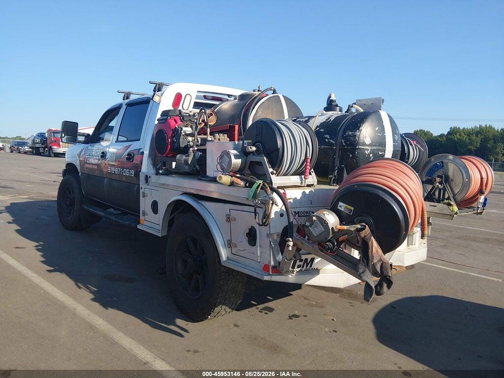1GCHK23294F196545 2004 CHEVROLET SILVERADO 2500HD photo no. 3