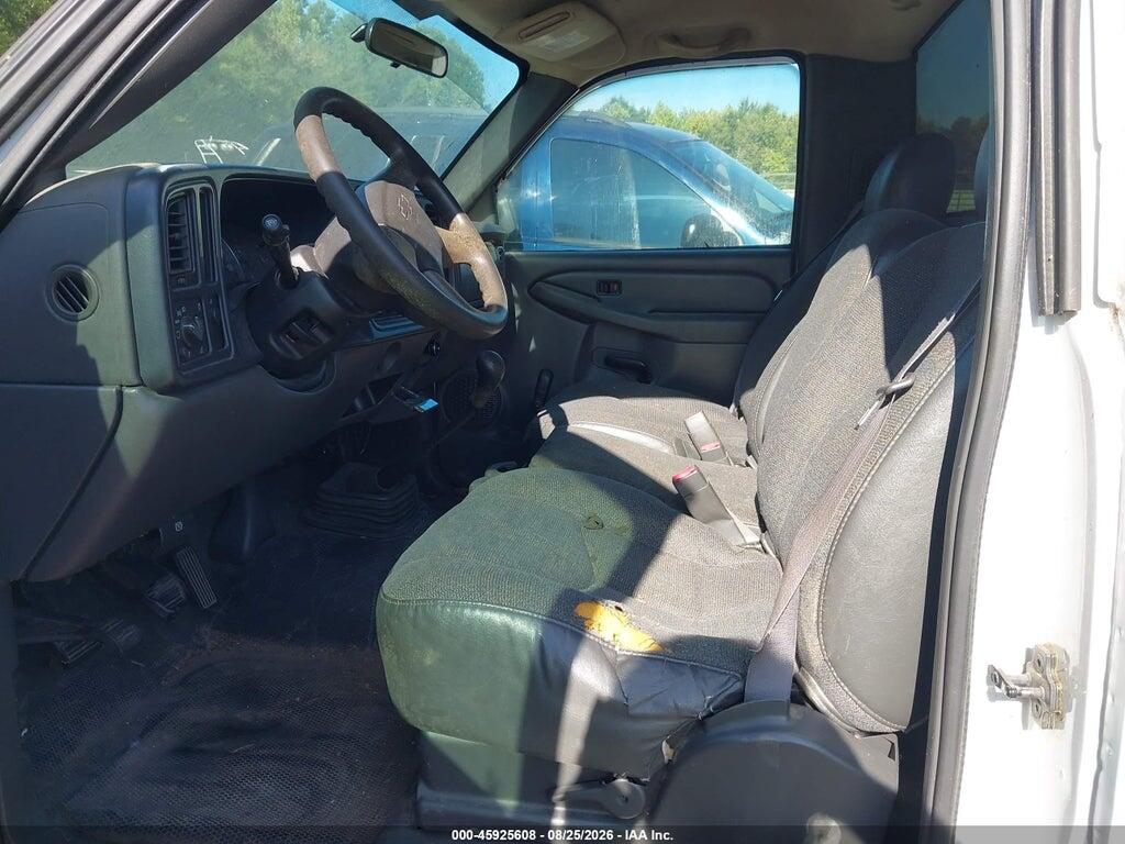1GCHC24154E167665 2004 CHEVROLET SILVERADO 2500HD photo no. 5