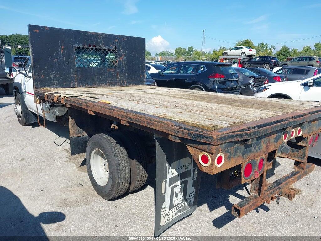 1GBJC34UX4E274250 2004 CHEVROLET SILVERADO 3500 CHASSIS photo no. 3