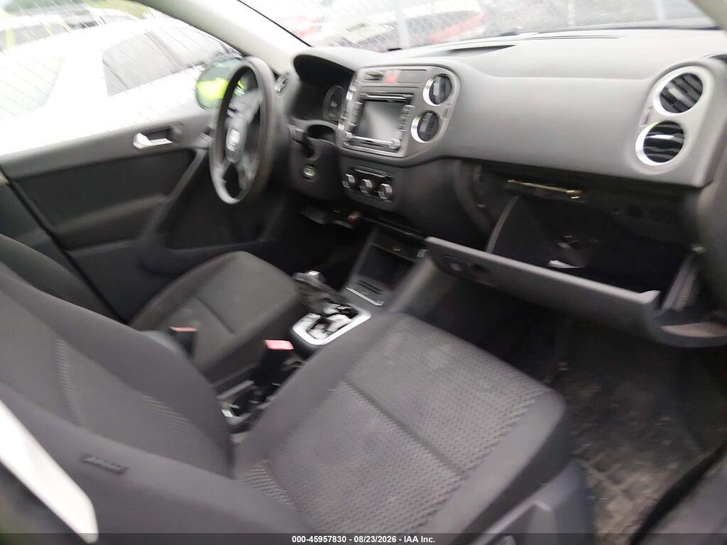 WVGBV7AXXBW539820 2011 VOLKSWAGEN TIGUAN photo no. 5