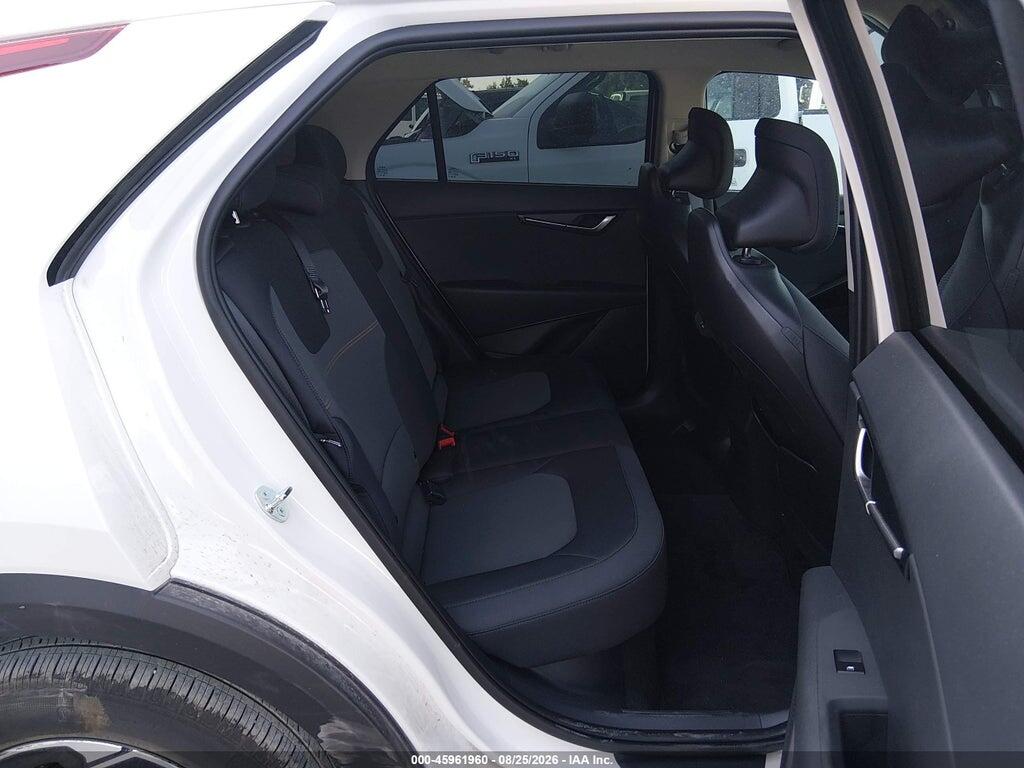KNDCP3LE4T5350174 2026 KIA NIRO photo no. 8