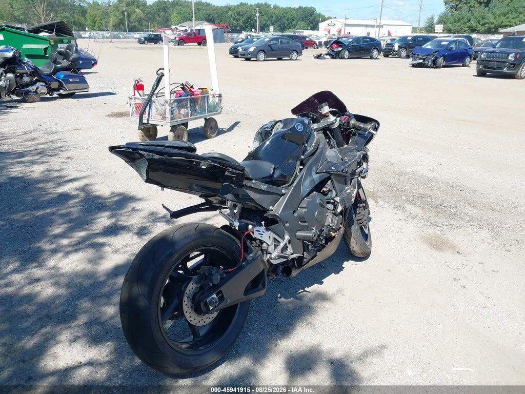 JYARN23E1BA011285 2011 YAMAHA YZFR1 photo no. 4