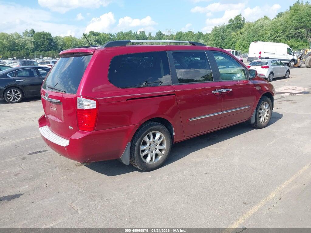 KNDMH4C39A6332332 2010 KIA SEDONA photo no. 4
